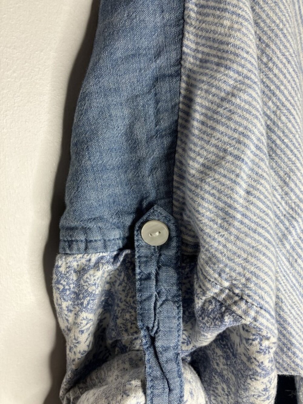 American Eagle Women's Large Patchwork Linen Blend Button Chambray Shirt Floral - Picture 6 of 13